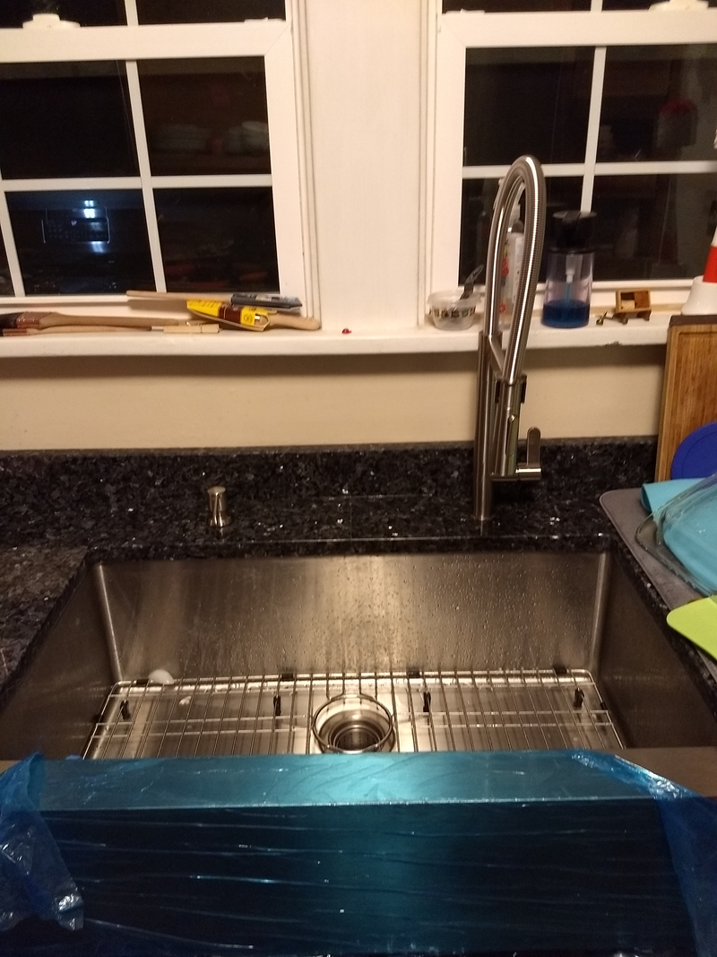 Illustration for article titled We have faucet. Repeat, we have faucet. This is not a drill!